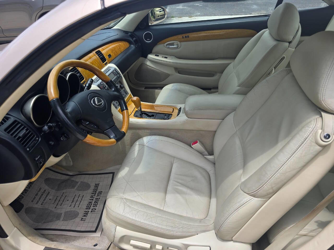 2003 Lexus SC 430 Base photo 2