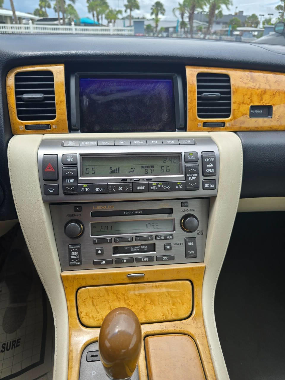 2003 Lexus SC 430 Base photo 15