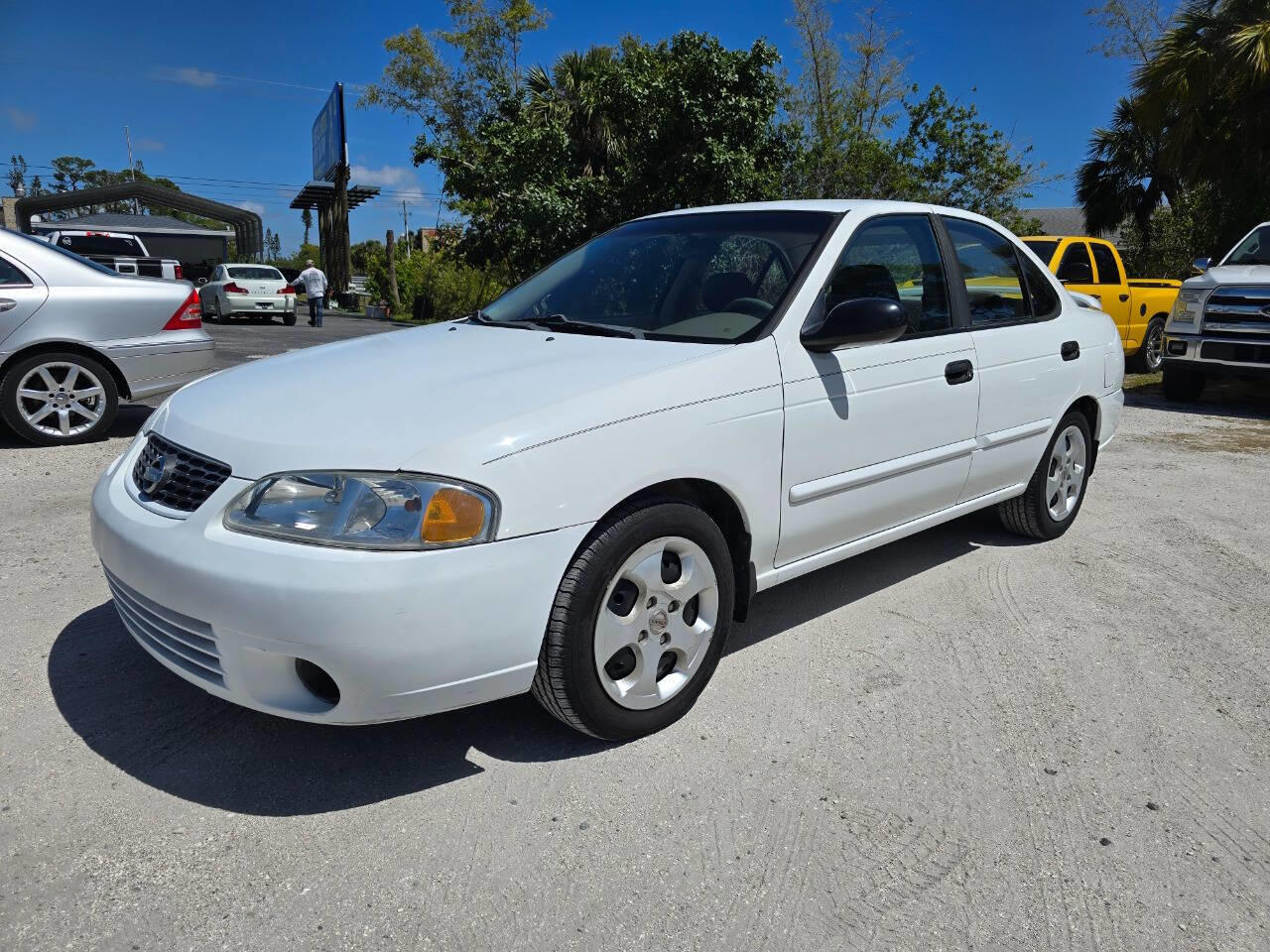 2003 Nissan Sentra XE-4dr-Sedan