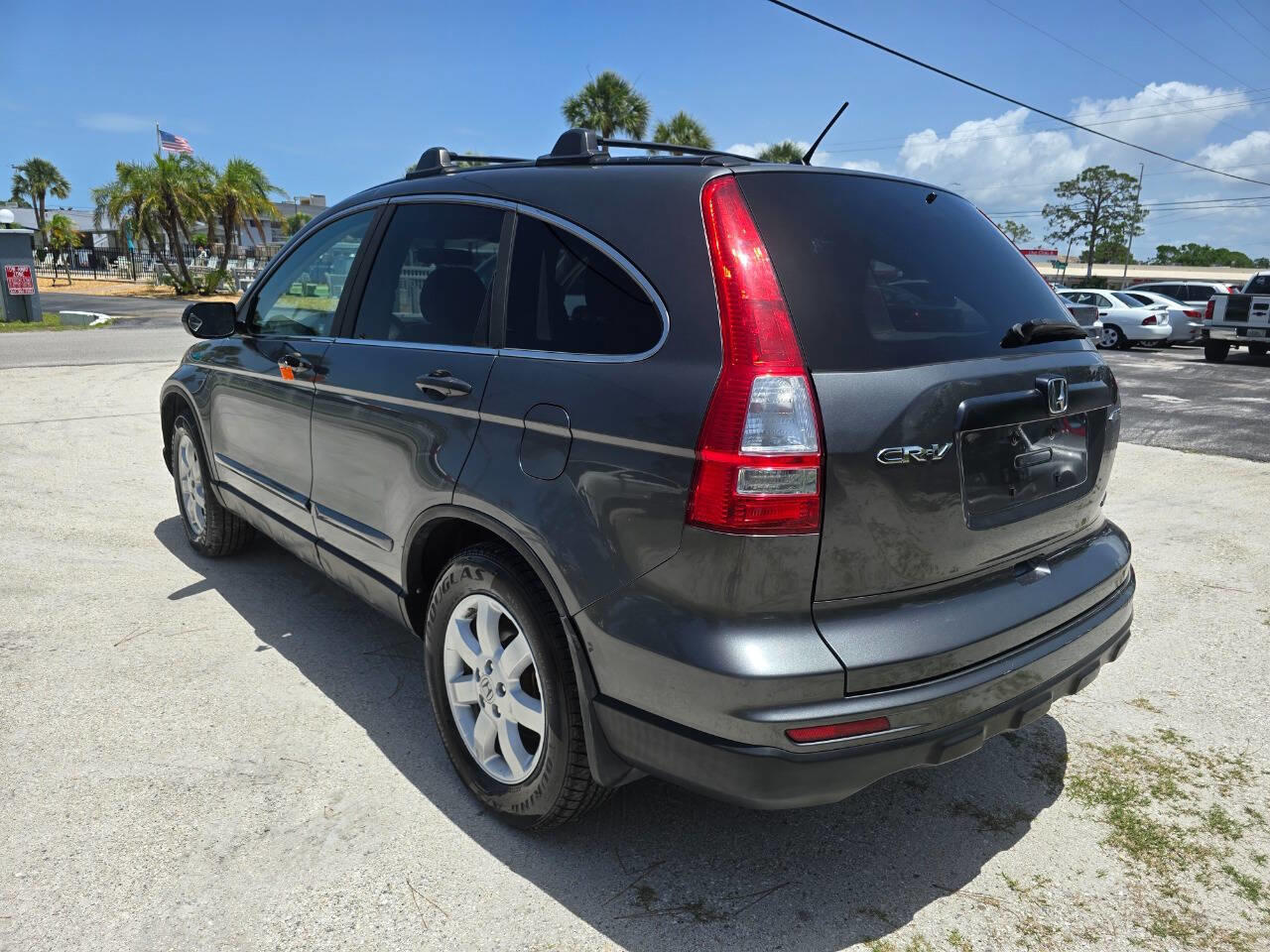 2011 Honda CR-V SE photo 10