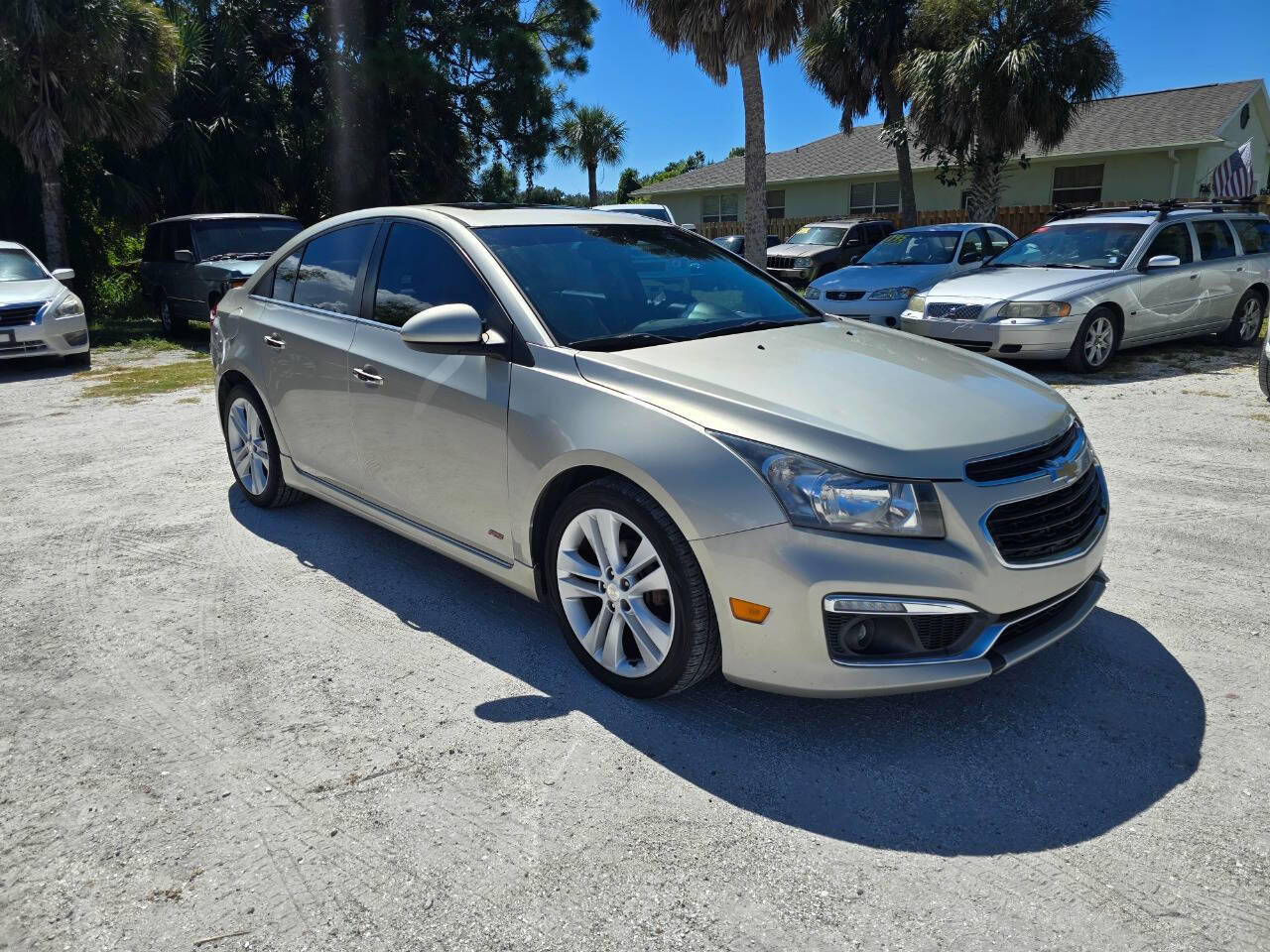 2016 Chevrolet Cruze LTZ photo 3