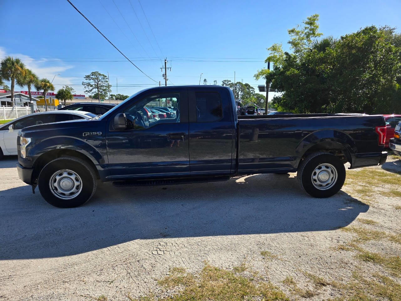 2017 Ford F-150 XL photo 9